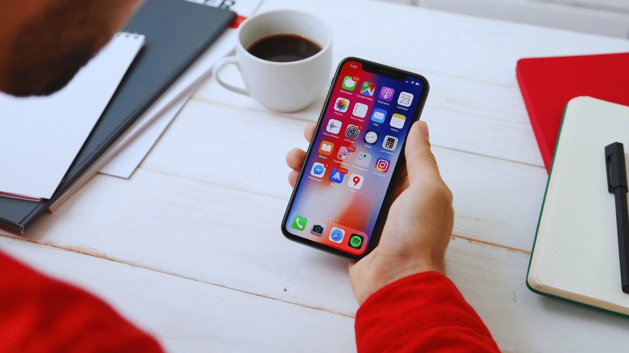 blooket host on mobile